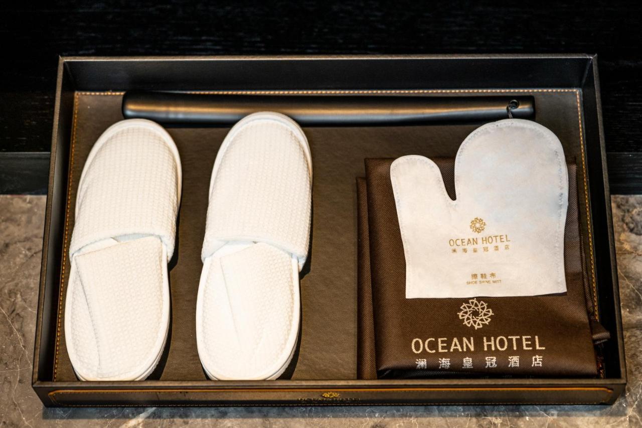 Ocean Hotel Phnom Penh Exterior photo